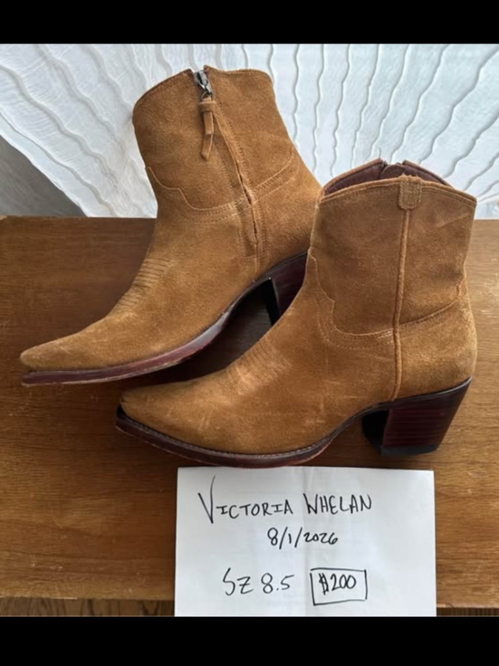 Tecovas Sienna Suede Daisy sz 8.5 $200 OBO - Picture 1 of 4